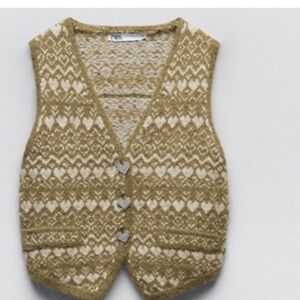 Jewel buttom jackard vest